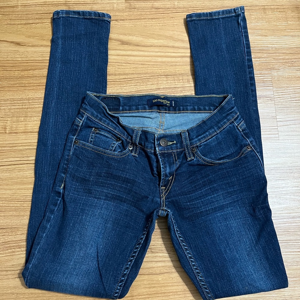 Levi’s 524 Low Rise Skinny Jeans